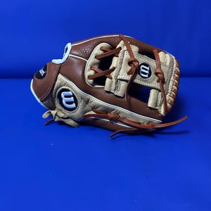 Wilson A500 RH Infield Baseball Glove 11" (Used)