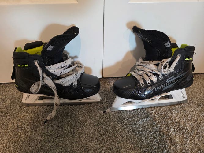 2025 Bauer Elite Hockey Goalie Skates Regular Width Size 3 (Used)