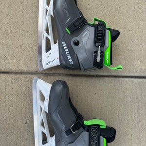 Bauer Konekt HF2 Hockey Goalie Skates Wide Width 6 (Used)