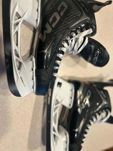 CCM Tacks XF Pro Hockey Skates Regular Width 9 (Used)