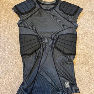 Gray Medium Men's Nike  PRO COMBAT HYPERSTRONG 4  PAD Compression base layer tank top (Used)