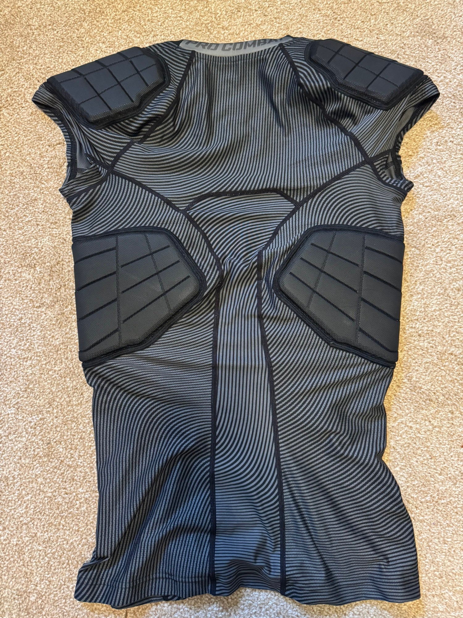 nike pro combat base layer