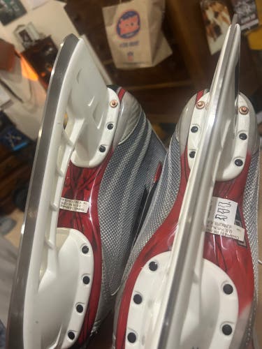 Bauer Hockey Skates Wide Width 11.5 (New)