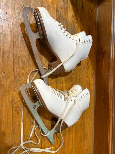 Jackson Ultima Mystique Figure Skates Adult 6.5 (Used)