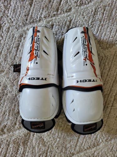 Youth Itech 8.5" Shin Pads (Used)