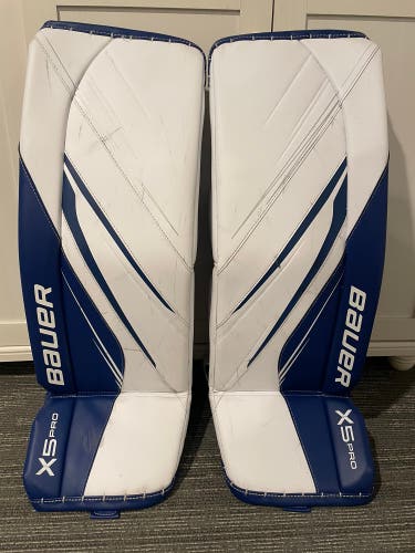Large 2024 Bauer Vapor X5 Pro Goalie Leg Pads (Used)