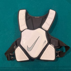 Small Adult Nike Vapor Elite Shoulder Pads (Used)