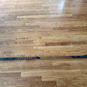 Junior Verbero Cypress Pro V900 Right Handed Hockey Stick P92 (Used)