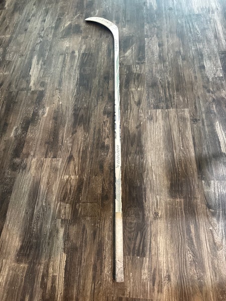 Senior Bauer Proto-R Right Handed Hockey Stick P92 (Used)