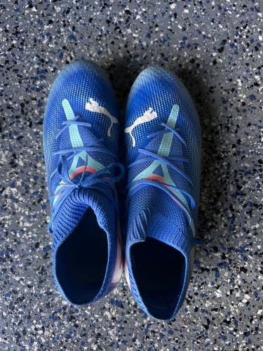 Blue Men's 6.5Y (Big Kids / Youth) Puma Future 7 Ultimate Cleats (Used)