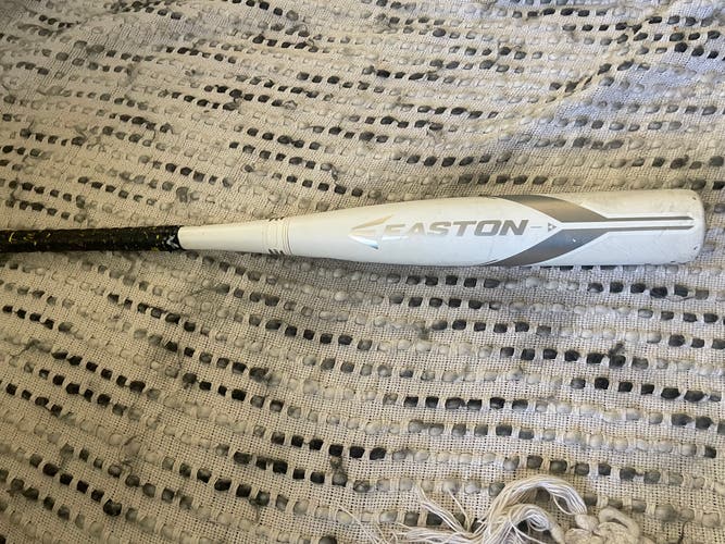 Used Easton USSSA Certified (-10) 18 oz 28" Ghost X Bat