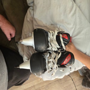 2024 CCM JetSpeed FT6 Hockey Skates Regular Width 9