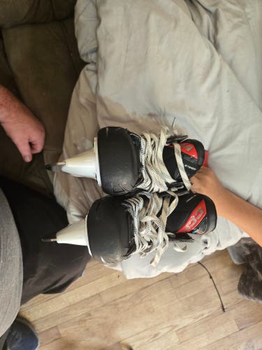 2024 CCM JetSpeed FT6 Hockey Skates Regular Width 9