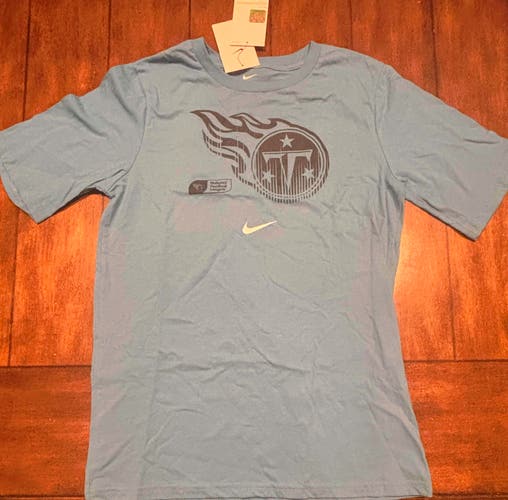 Tennessee Titans Nike T- Shirt Adult Men’s XL New With Tags
