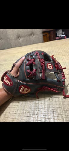 Wilson RH Infield Baseball Glove 11.5" (Used)