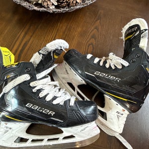 Bauer Supreme M4 Hockey Skates 6.5 (Used)