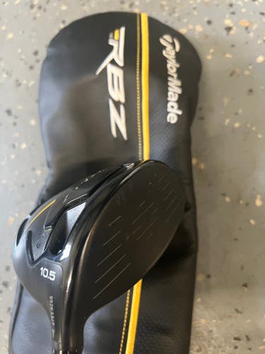 Men's 2018 TaylorMade Right Handed Driver Regular Flex 10.5 Loft (Used)