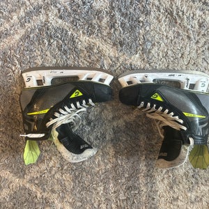 Graf Ultra G8035 Hockey Skates 10 (Used)