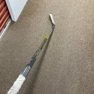 Dan Bylsma Senior Bauer Supreme 2S Pro Left Hand Hockey Stick Pro Stock (Used)