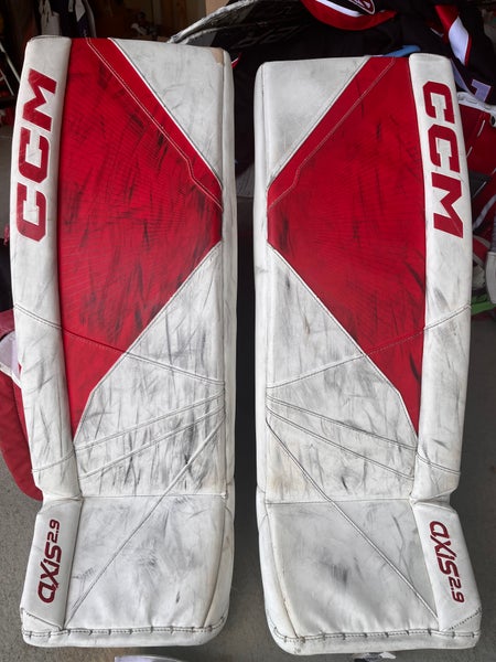32" CCM Axis 2.9 Goalie Leg Pads (Used)