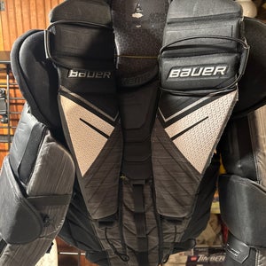 XL Bauer Supreme UltraSonic Goalie Chest Protector (Used)