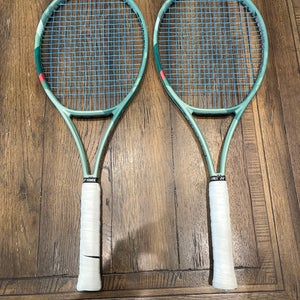 Adult YONEX Percept 97 Tennis Racquet (Used)