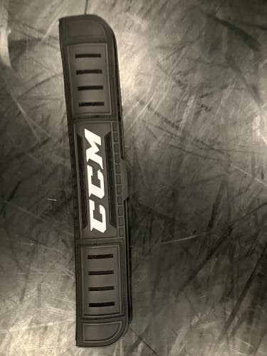 CCM Black Step Steel Goalie (New)