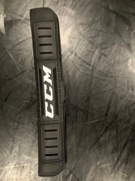 CCM Black Step Steel Goalie (New)