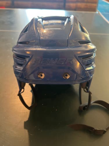 Medium Bauer Re-Akt 150 Helmet (Used)