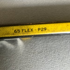 Intermediate CCM Tacks 9080 Right Handed Hockey Stick P29 (Used)