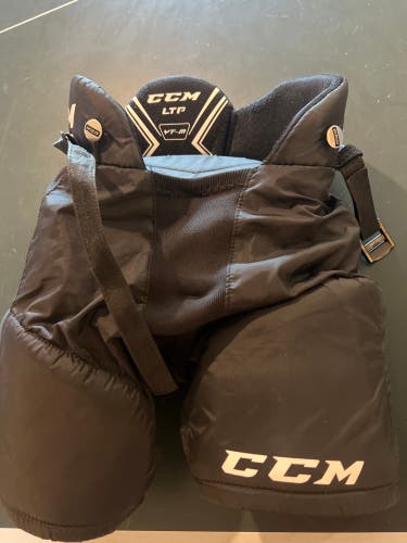 Youth Medium CCM LTP Hockey Pants (Used)