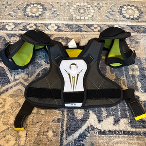Small / Medium Youth Pure Hockey Shoulder Pads (Used)
