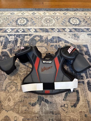 Medium Youth Bauer Lil Sport Shoulder Pads (Used)