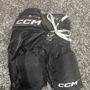 Junior Medium CCM Tacks AS-V Hockey Pants (Used)