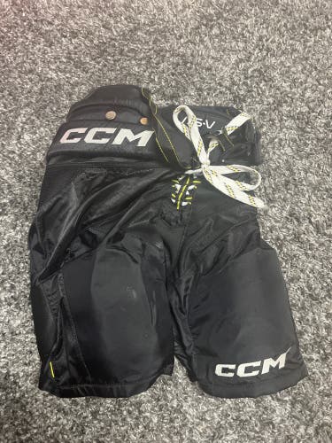 Junior Medium CCM Tacks AS-V Hockey Pants (Used)
