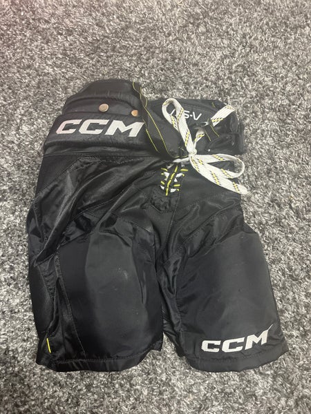 Junior Medium CCM Tacks AS-V Hockey Pants (Used)