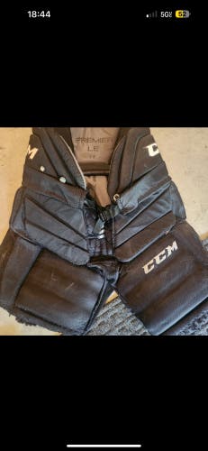 Used Senior Large CCM Premier le Hockey Goalie Pants