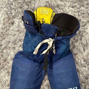 Junior Large Bauer Supreme S27 Hockey Pants (Used)
