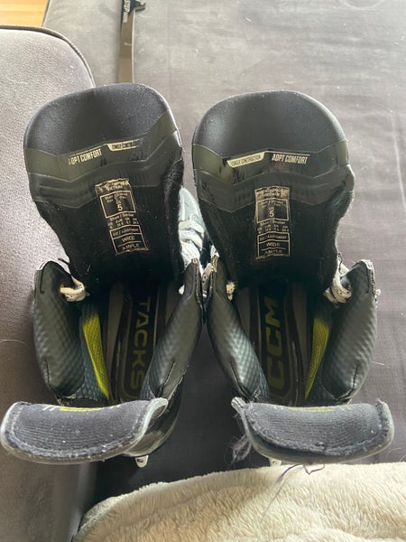 2025 CCM Tacks XF Pro Hockey Skates Wide Width Pro Stock 5.5 (Used)