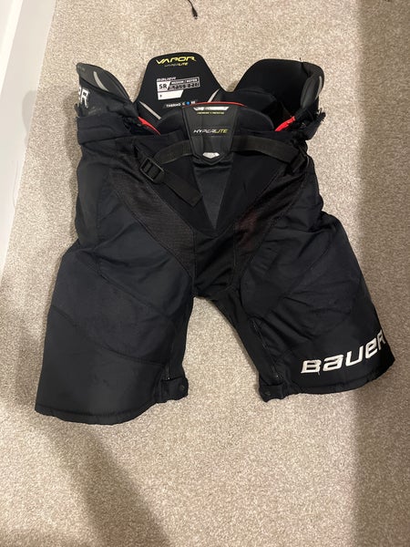Men's Senior Medium Bauer Vapor Hyperlite Hockey Pants (Used)