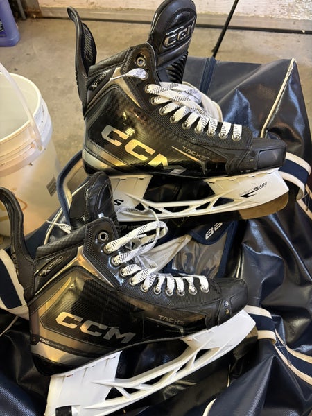 CCM Tacks XF Pro Hockey Skates Wide Width 10 (Used)