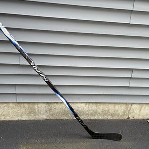 Junior  Bauer Vapor FlyLite Left Handed Hockey Stick P92 (New) 50 flex blue