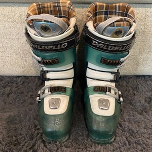 Used Unisex Dalbello Storm Ski Boots