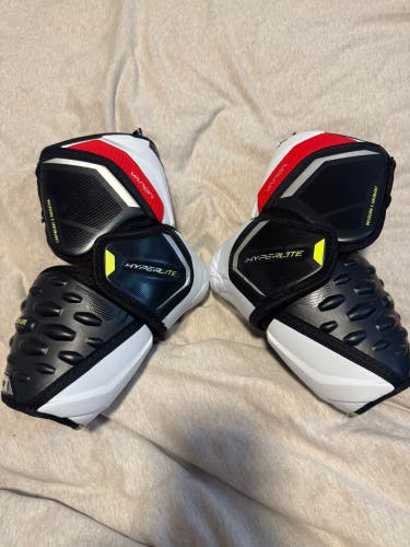 Senior Large Bauer Vapor Hyperlite Elbow Pads (Used)