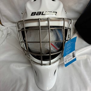 Senior Medium Bauer NME One Goalie Mask (New) with dangler