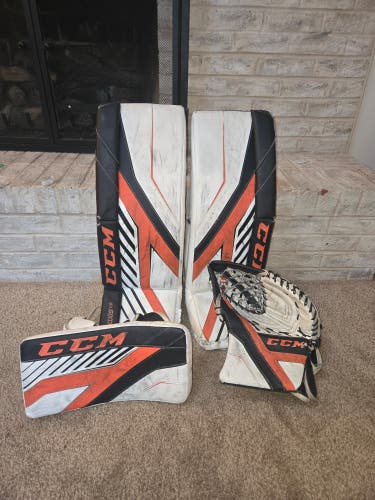 26" CCM Axis 1.5 Regular Goalie Full Set (Used)
