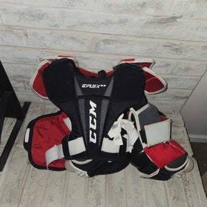 Small / Medium CCM EFLEX 5.5 Goalie Chest Protector (Used)