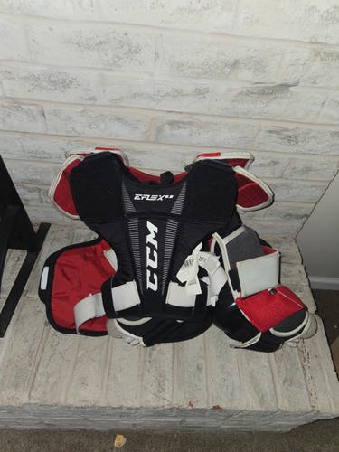 Small / Medium CCM EFLEX 5.5 Goalie Chest Protector (Used)