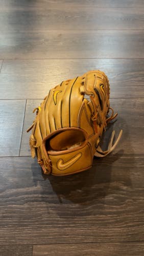 Nike RH Infield Baseball Glove 11.5" (Used)