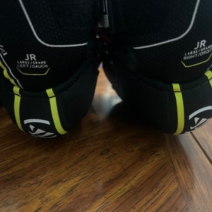 Junior Large Warrior Alpha DX4 Elbow Pads (Used)